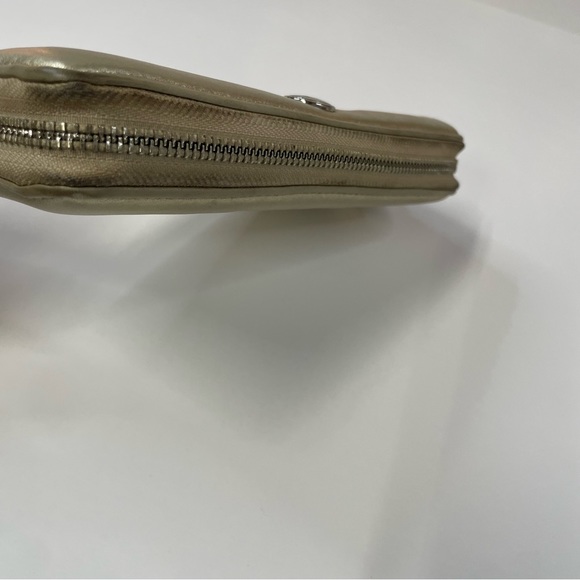 Coach Womens Wallet Zip Around Accordion Off White Metallic Gold Leather #0693 - Picture 5 of 15